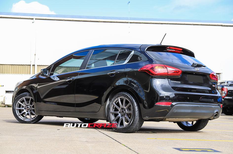 KIA-CERATO-CARBINE-HYPER-SILVER